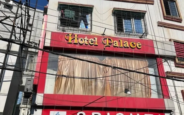 Hotel Palace- Near Ruby Hospital