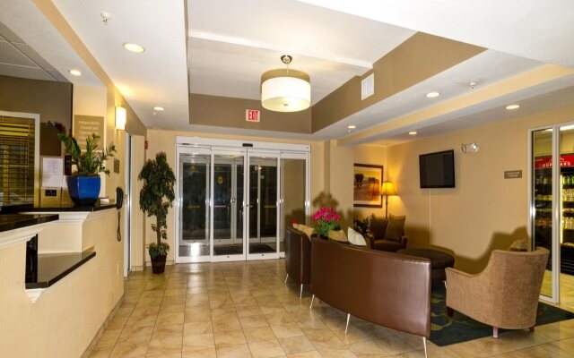 Candlewood Suites Ft Myers I-75 by IHG