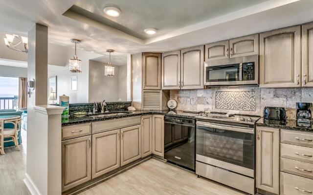 The Savoy Penthouse 601 (3 bedroom plus loft, Sleeps 9)