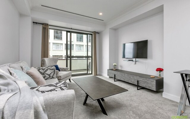 QV Modern Apartment in CBD - 078