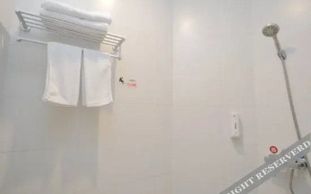 Elai Hotel (Nanjing Dingjiazhuang Metro Station)
