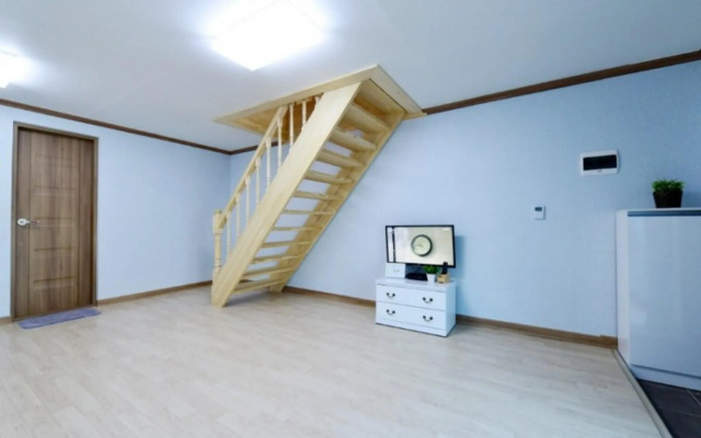 Hongsung Badamchae Pension