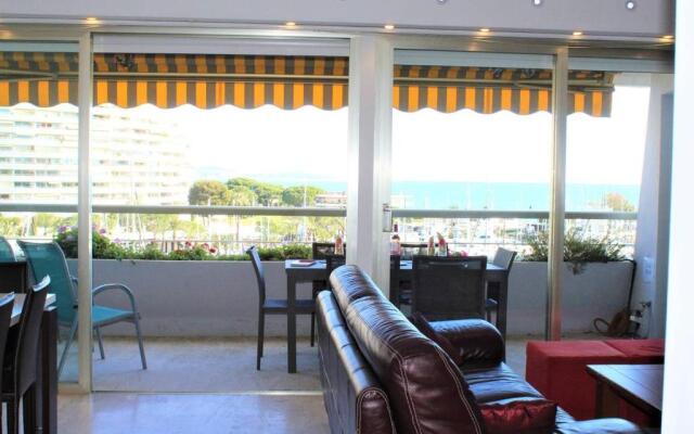 Appartement Villeneuve-Loubet, 3 pièces, 6 personnes - FR-1-252A-63