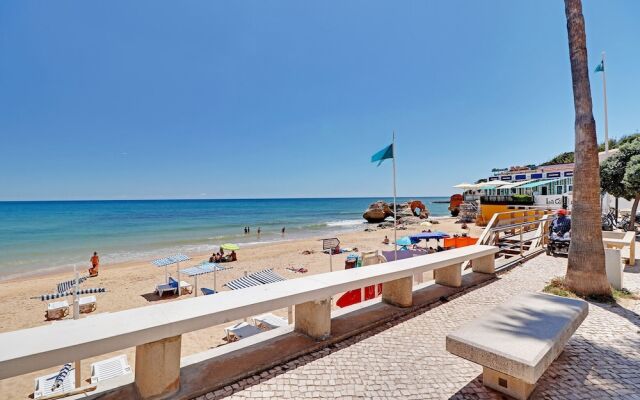 Albufeira Beach 1 by Homing