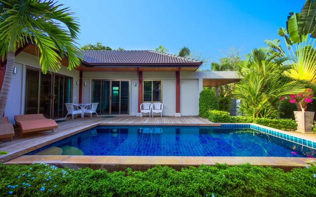 Baan Bua Estate by Tropiclook