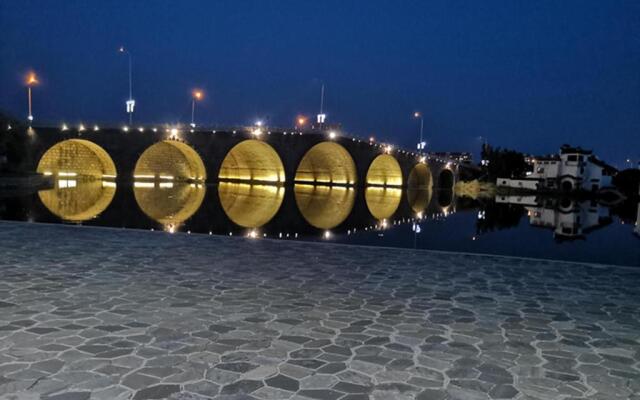7Days Premium Binzhou Yangxin Cuidao Lake Park Branch