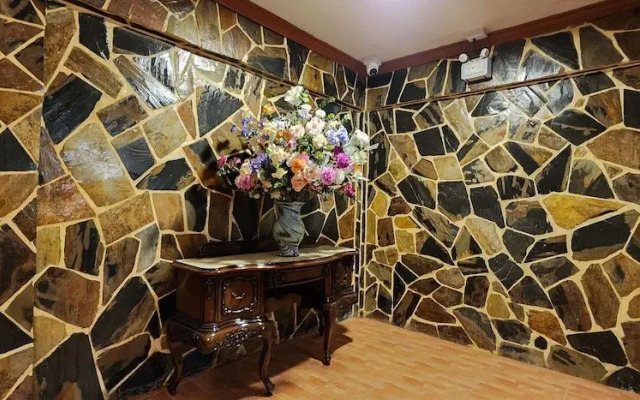 Arya Suites Patong Beach