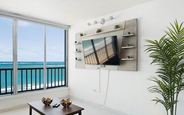 Flamenco Beach 2BDR Oceanfr Pool Parking