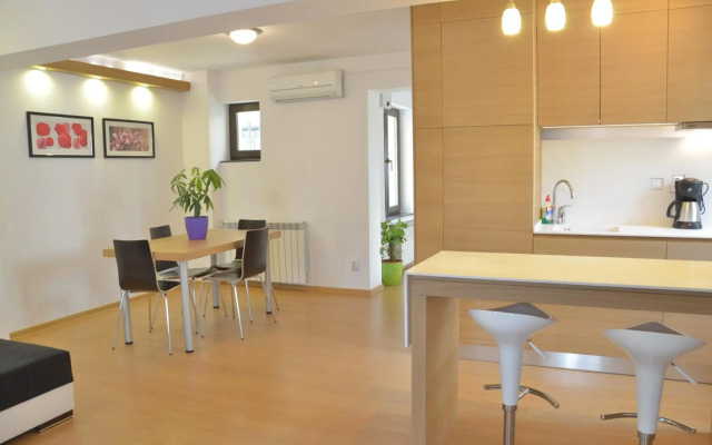 Decebal Residence Apartments