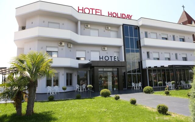 Hotel Holiday