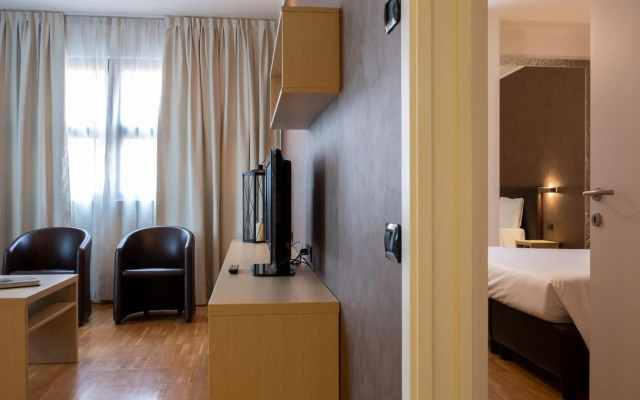 Euro Hotel Residence