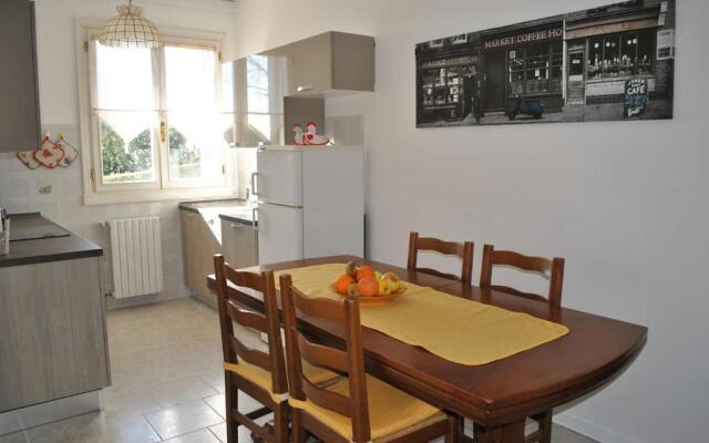 Casa Stefania, Appartamento In Collina