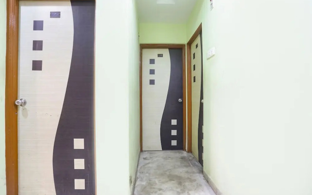 Fabhotel Tara Deluxe