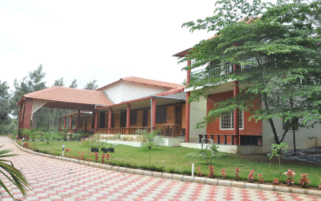 Water View Holiday Retreat