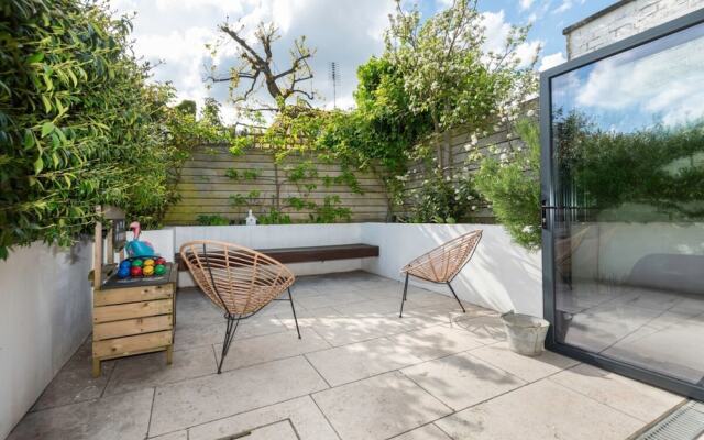 3-bedroom Home in Richmond - Ideal Family Living