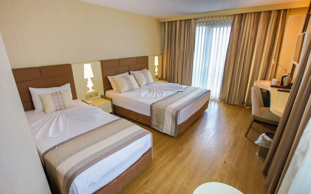 Sinema Hotel