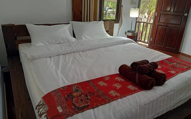 The Forest Hill Cafe & Homestay