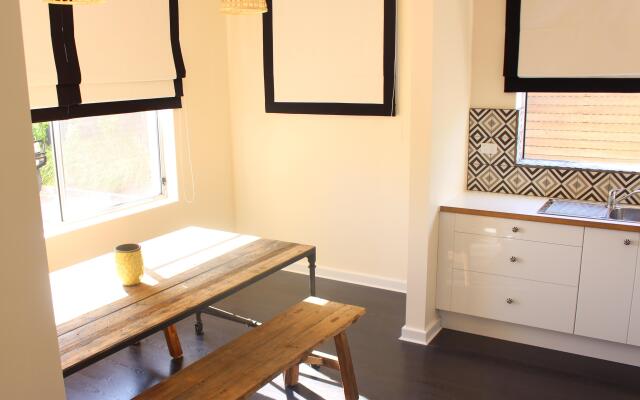 Arabella on West Apartments