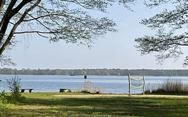 on Grimnitzsee With Lake Views