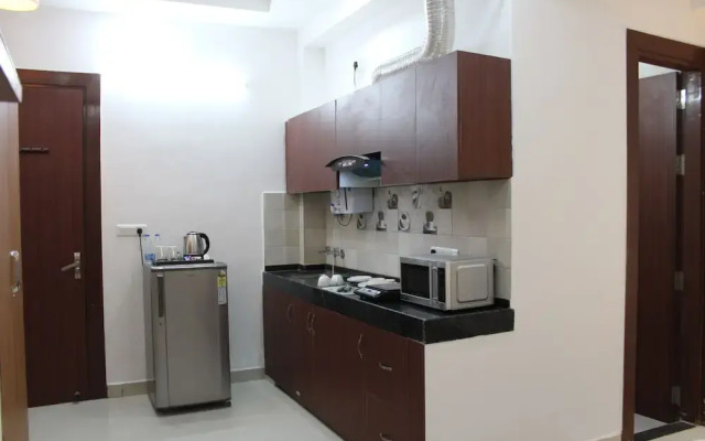 Aura Luxury Studio Near Artemis Hospital