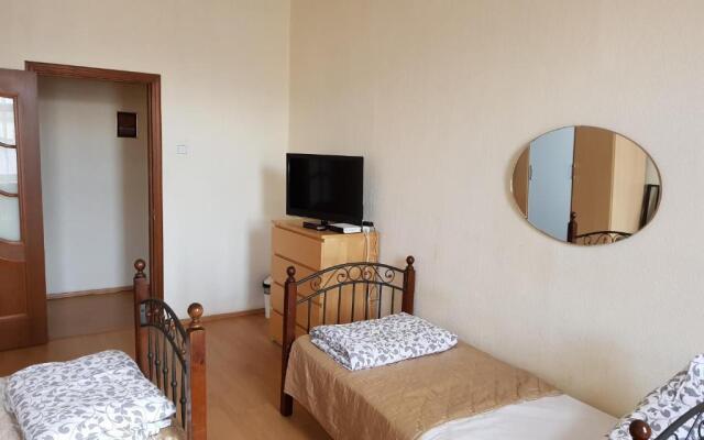Versal Na Brestskoy Living Quarters