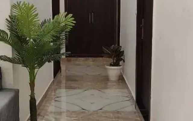 OYO 701490 Hotel Sharma Ji Inn