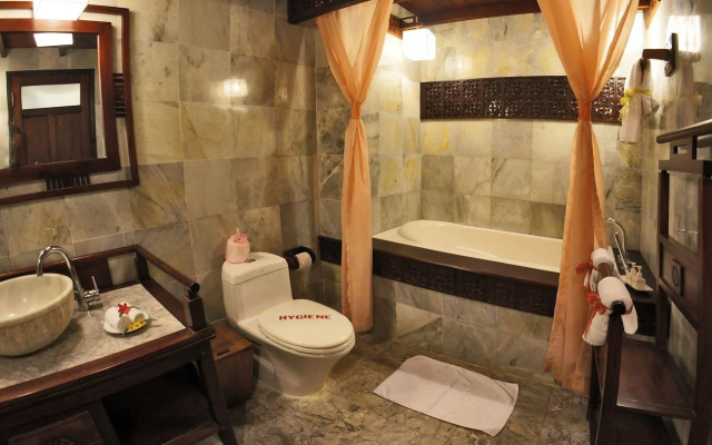 Vinh Hung Heritage Hotel