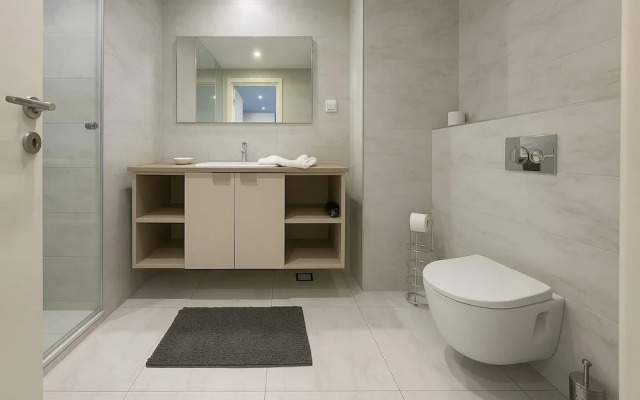 Queen's Park Residence Apartments
