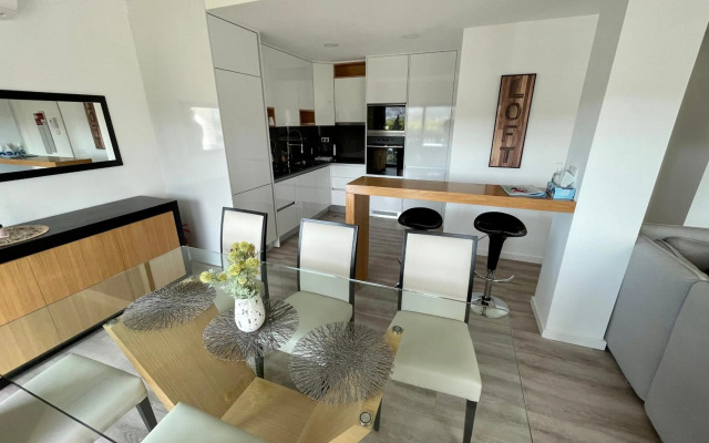 GuestReady - Top View Apt at Historical Center