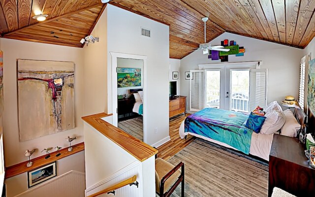 Key West Style Beachtown Estate by TechTravel