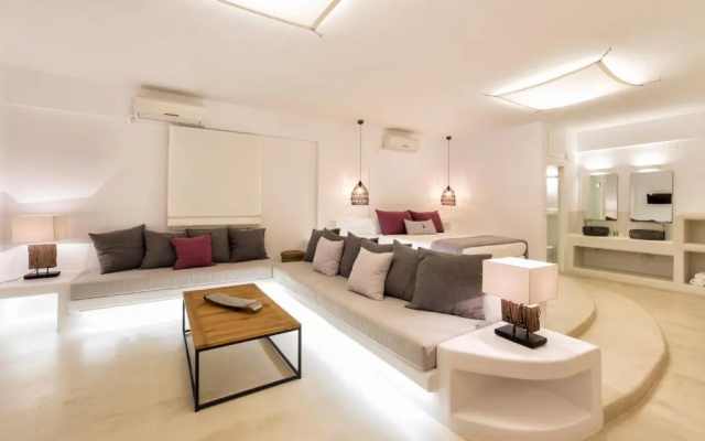 Anna Platanou Suites