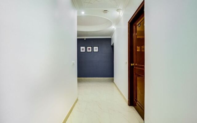 SilverKey Executive Stays 20036 Akash Neem Marg