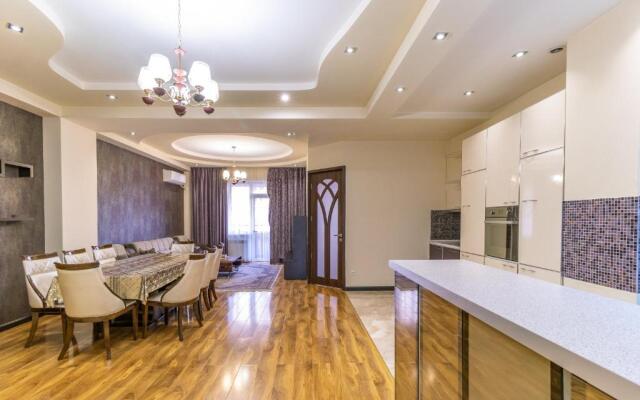 Stay Inn apartments at Buzand 13 street
