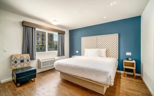 Trend Hotel at LAX Airport