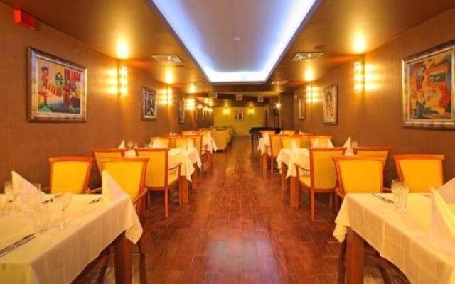City Hotel Pleven