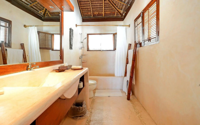 White Beach Villas