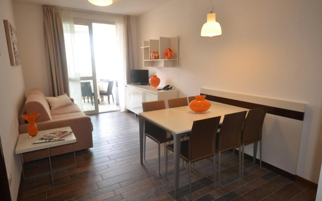 Aparthotel Holiday