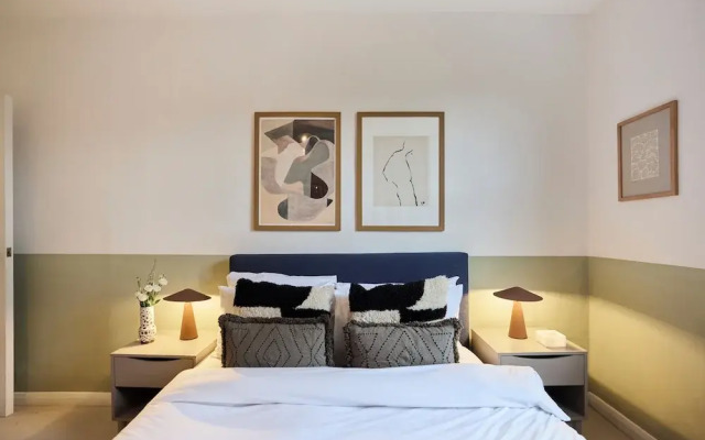 The Kensal Green Hideout - Classy 2bdr Apartment