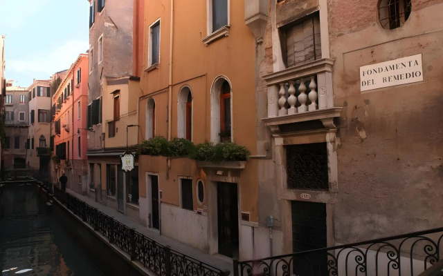 Hotel Locanda Canal