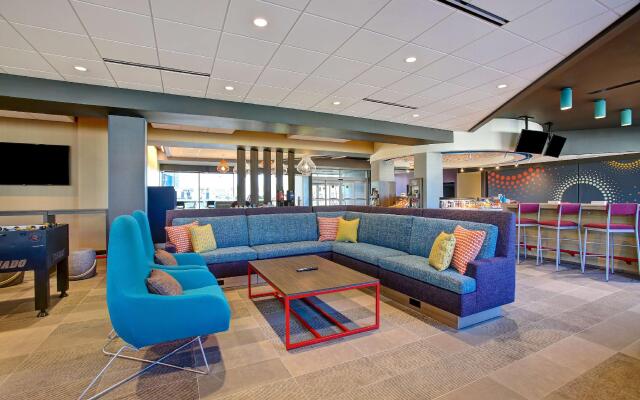 Tru By Hilton Monroe