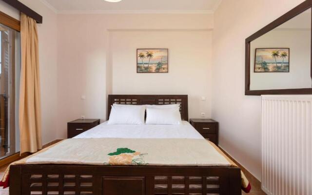 Venetico Beachfront Apartments & Suites - Sea View Apartment