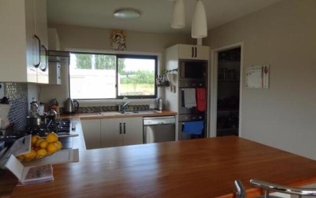 Kaweka View B&B
