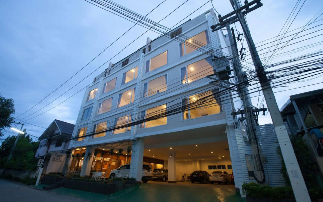 Fadragon Hotel