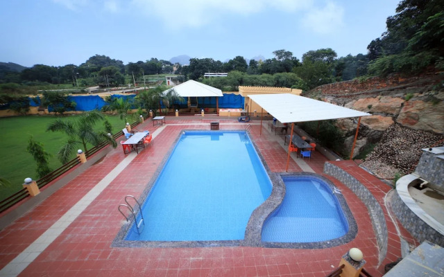 Riviera Madaar Resort