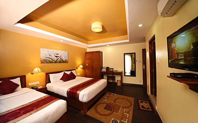 DOM Himalaya Hotel