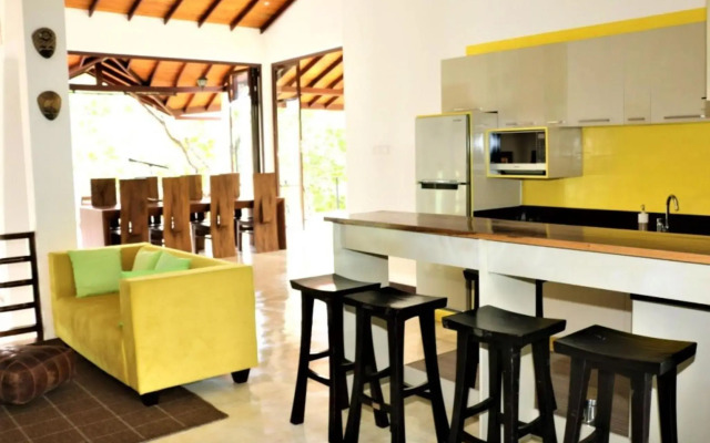 Aqua Dunhinda Villa & Nature Retreat