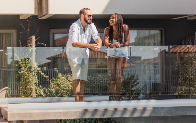 Serenity Suites