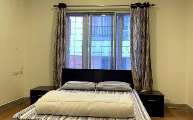 Lovely 4 bedroom condo