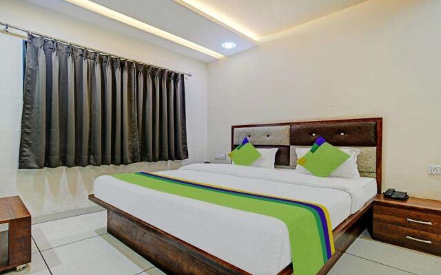 Treebo Jayshree Palace C21 Business Park