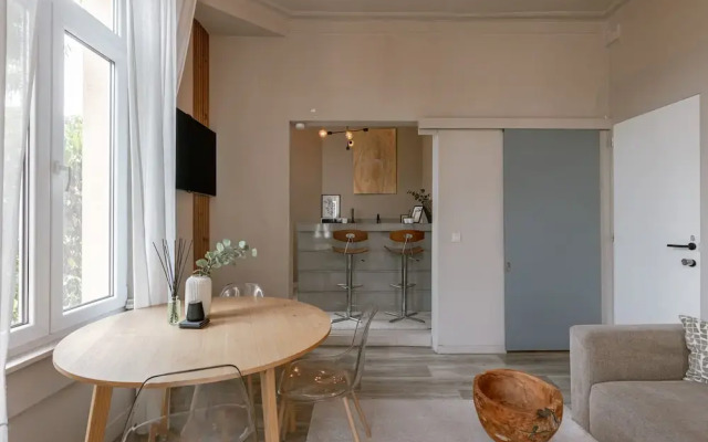 Cozy Apartment in Antwerps Shopping District